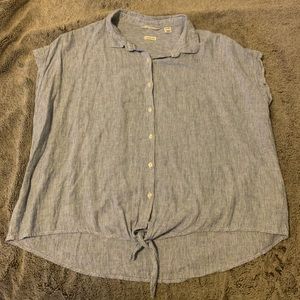 Button down blouse with decorative tie